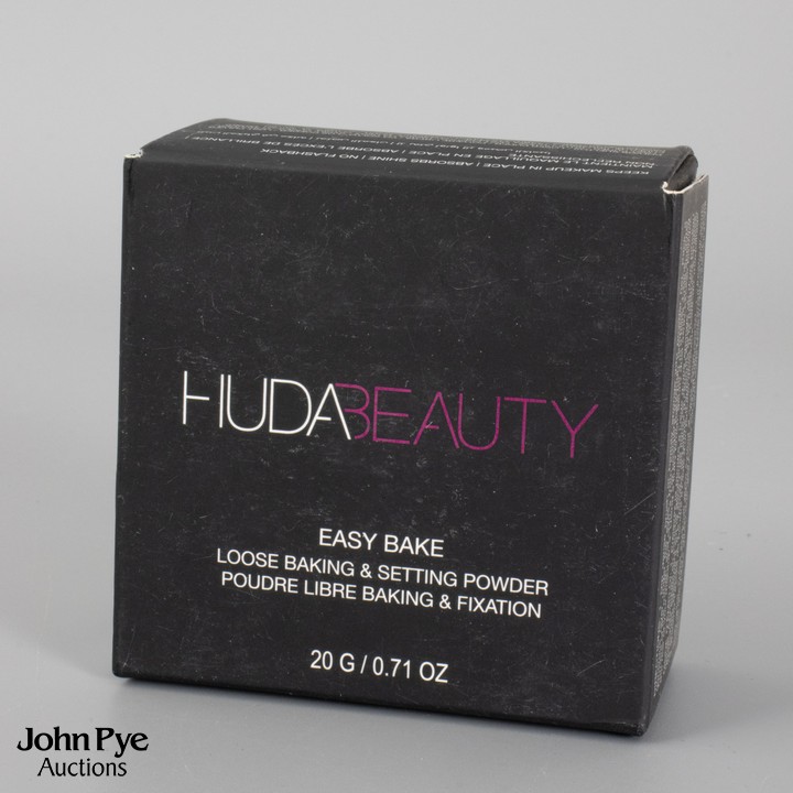 Huda Beauty Easy Bake Powder, 20g, Pound Cake