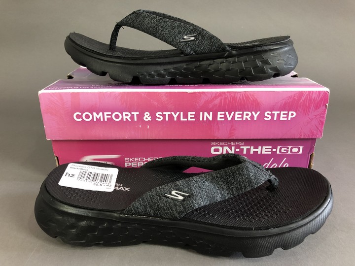 Sketchers On The Go Sandals, Size 4