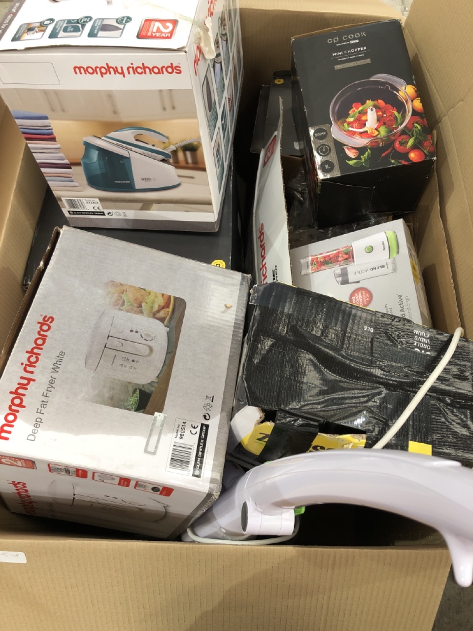 John Pye Auctions COMMERCIAL QUANTITY OF HOUSEHOLD GOODS TO INCLUDE