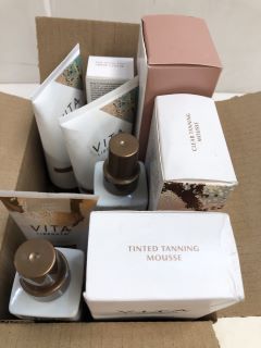 QTY OF ASSORTED BEAUTY ITEMS TO INCLUDE VITA LIBERATA TANNING MOUSE