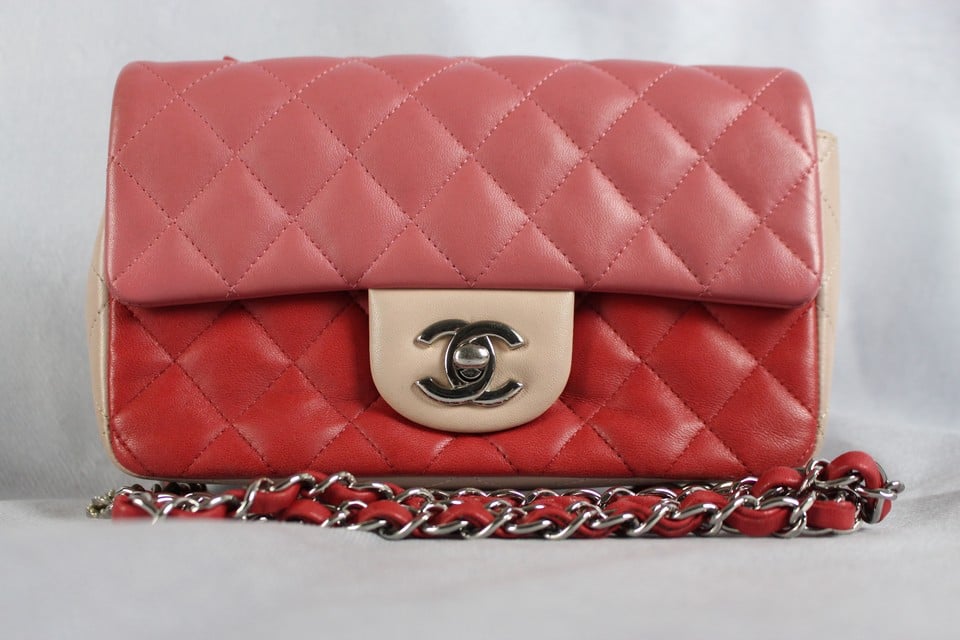 pink chanel crossbody handbag