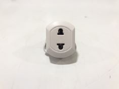 100 X TRAVEL ADAPTER PLUG .