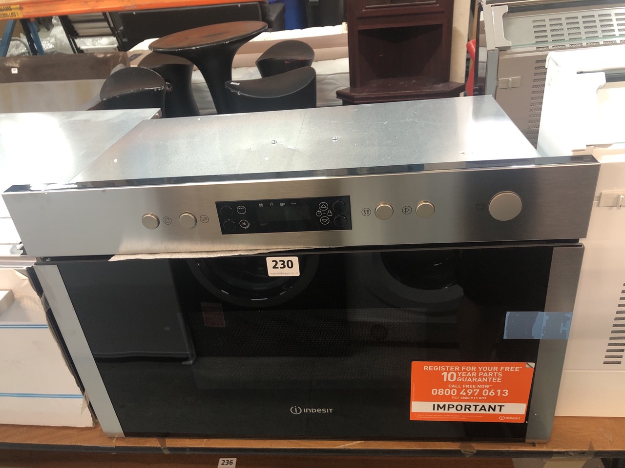 John Pye Auctions INDESIT INTEGRATED MICROWAVE OVEN MODEL MWI5213IX