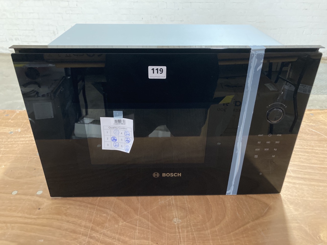John Pye Auctions BOSCH BUILT IN MICROWAVE MODEL BFL553MB0B