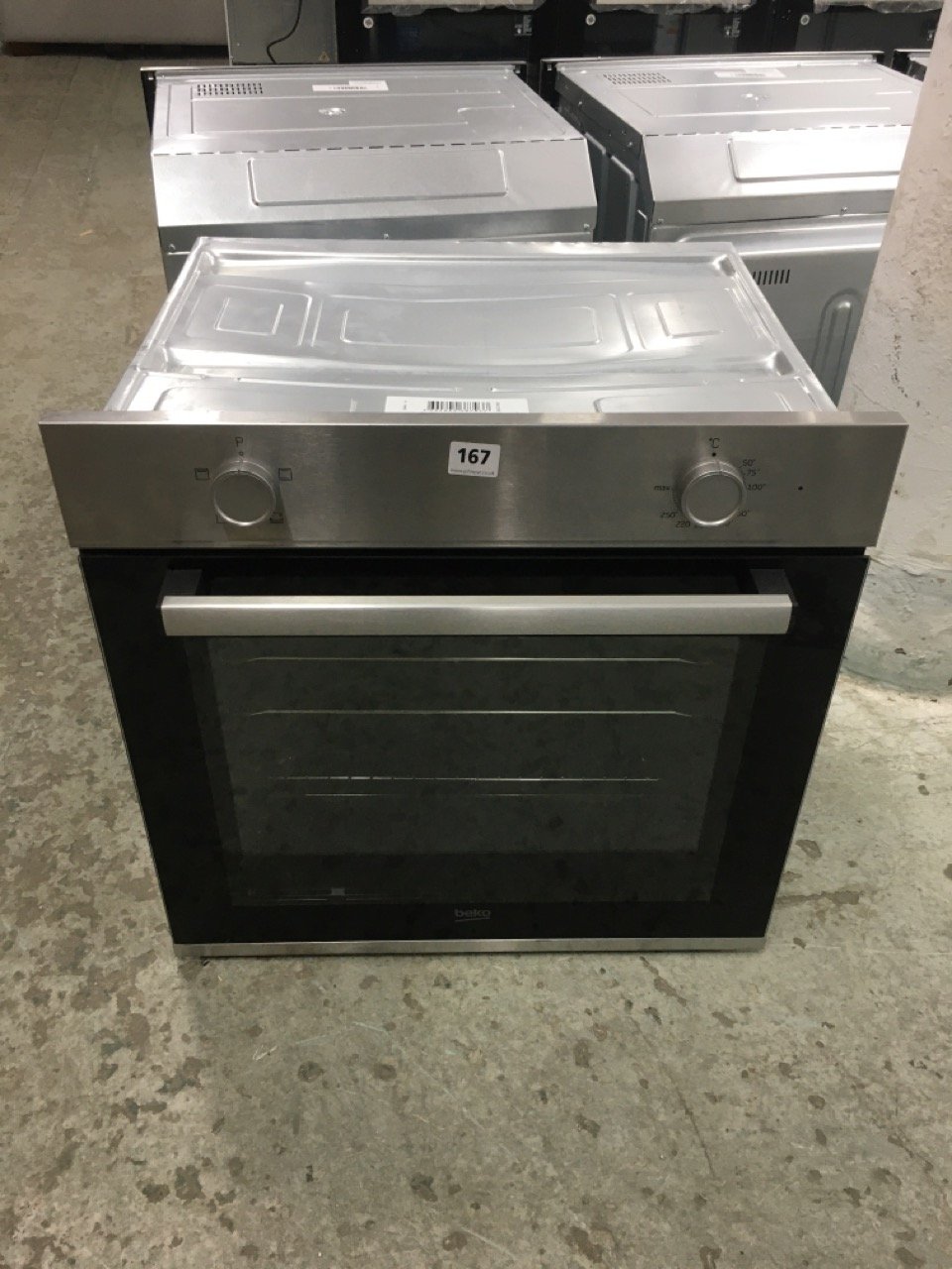 John Pye Auctions BEKO BUILT IN SINGLE OVEN MODEL BBXIC21000X