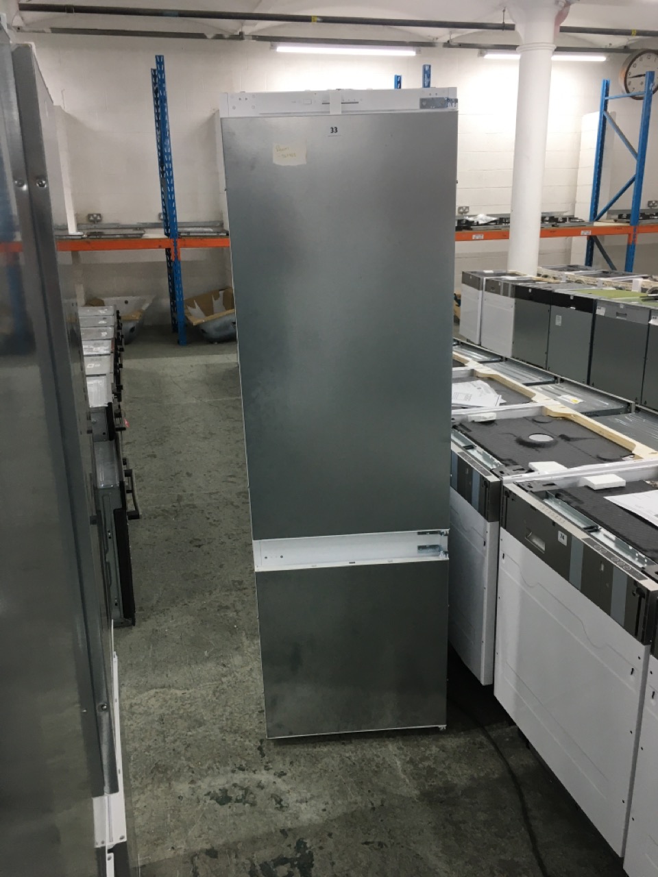 John Pye Auctions BOSCH INTEGRATED FRIDGE FREEZER MODEL KIV87NSF0G (COLLECTION OR OPTIONAL