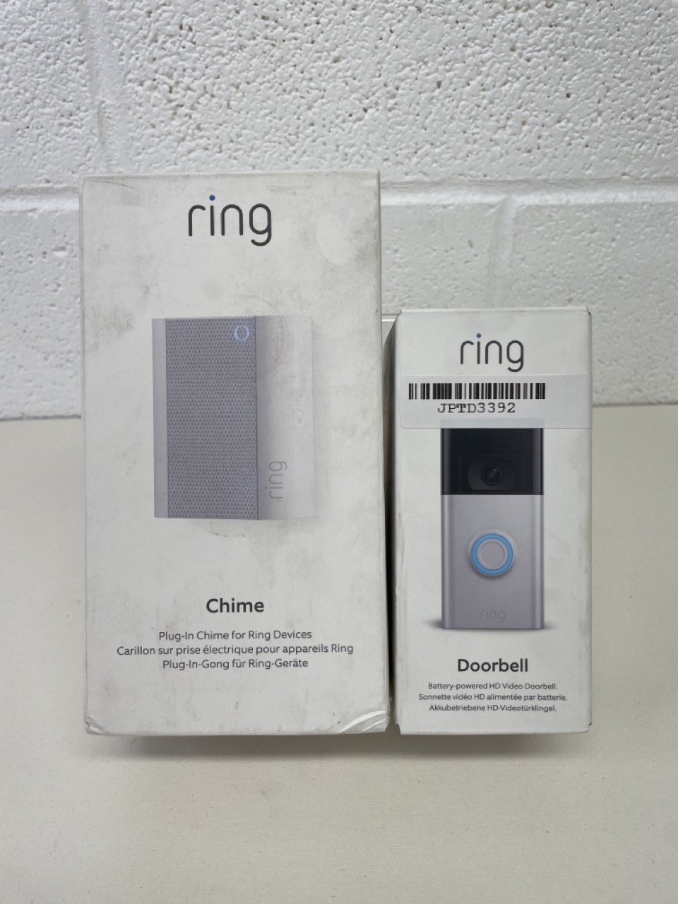 John Pye Auctions 2X ASSORTED RING ITEMS TO INCLUDE RING CHIME & RING