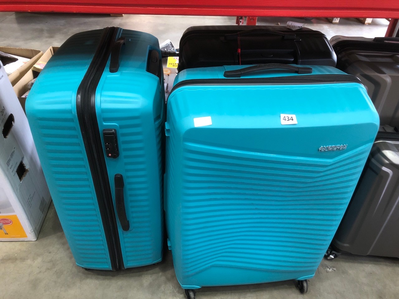 John Pye Auctions 3 X AMERICAN TOURISTER SUITCASES TO INCLUDE BLUE