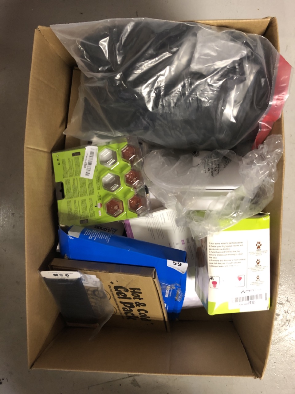 John Pye Auctions QTY OF ASSORTED ITEMS TO INCLUDE AQUARIUM ELECTRIC