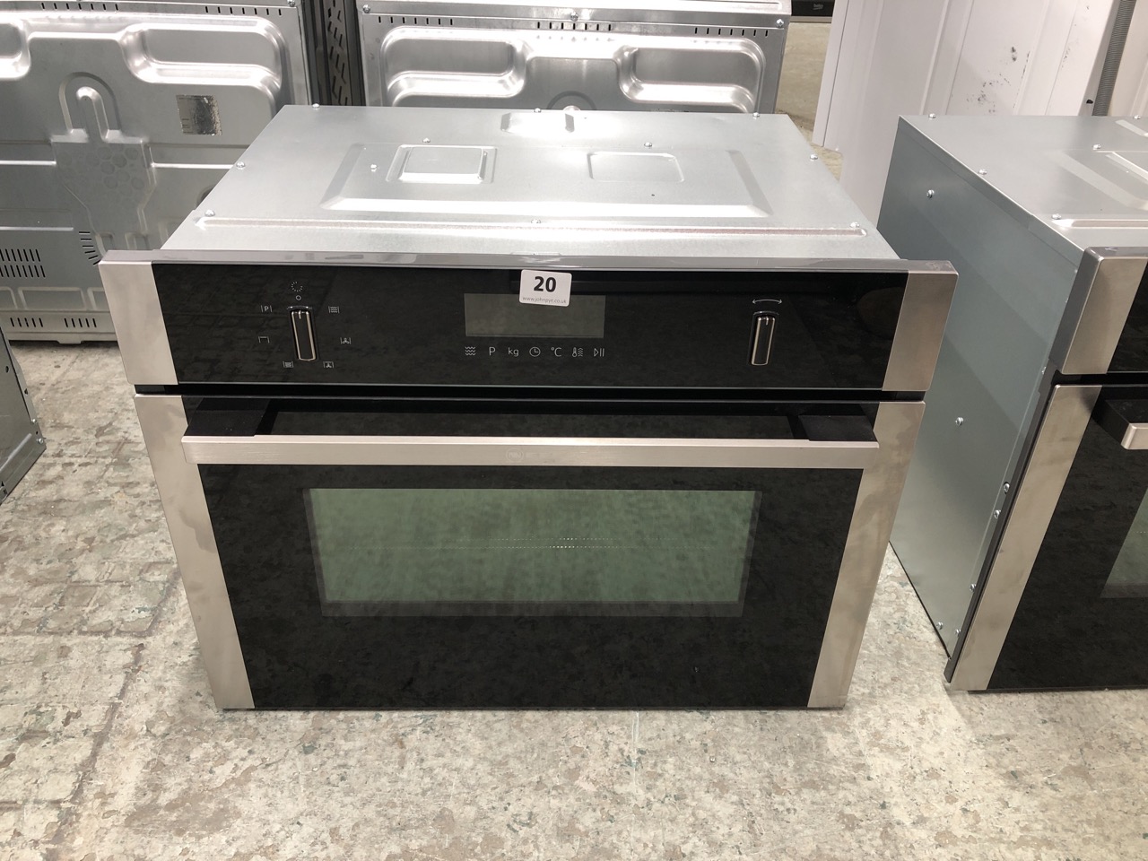 John Pye Auctions NEFF BUILTIN MICROWAVE OVEN MODEL NO