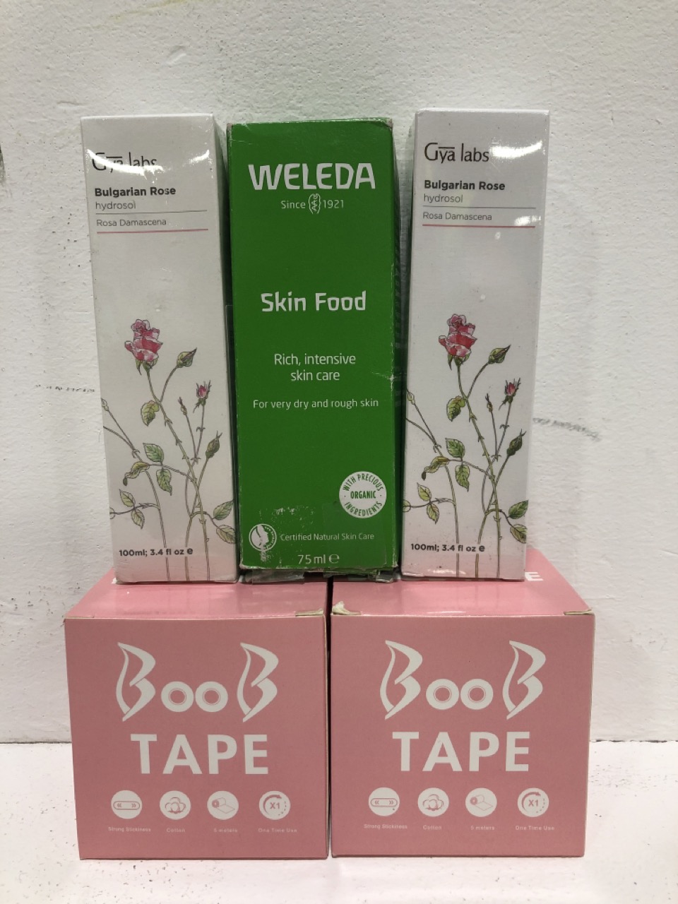 John Pye Auctions 2X ASSORTED CAGES TO INCLUDE WELEDA SKIN FOOD