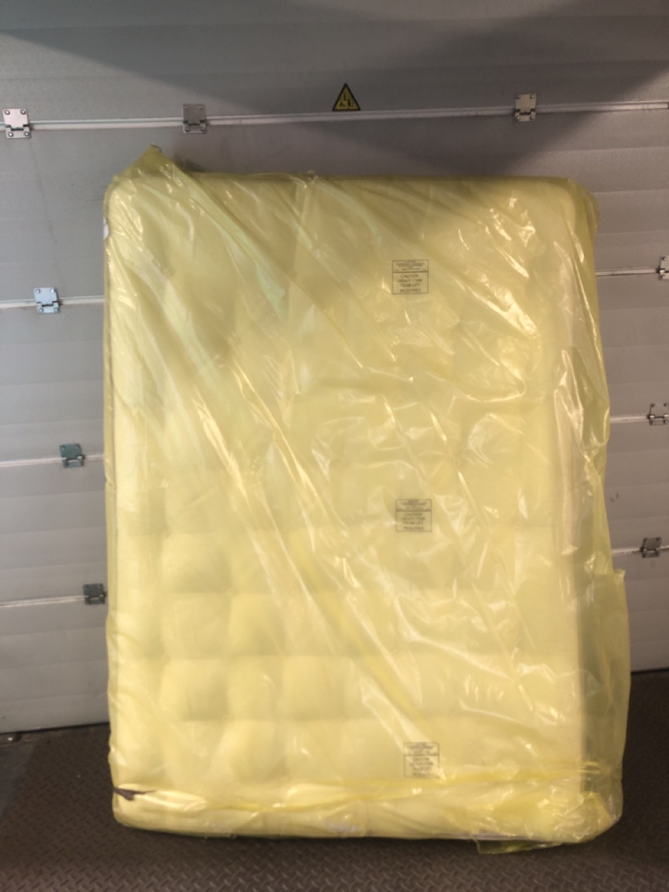 John Pye Auctions JOHN LEWIS LUXURY NATURAL MATTRESS APPROX SIZE 190