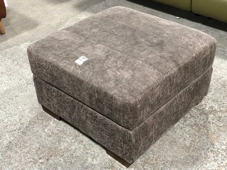 LA-Z-BOY HOLLYWOOD FABRIC STORAGE FOOTSTOOL IN IGNEOUS - RRP £599: LOCATION - B7