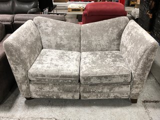 LA-Z-BOY FABRIC POWER RECLINER SOFA WITH HIGH BACK IN SILVER: LOCATION - B7