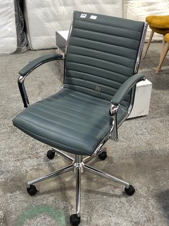 LATIMER OFFICE CHAIR IN LIGHT GREY - RRP £199: LOCATION - A4