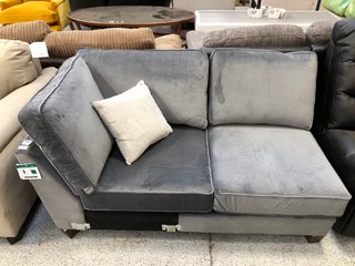 CANTERBURY 2 SEATER CORNER SOFA PART IN GRANITE VELVET: LOCATION - D1