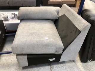 INCOMPLETE SOFA COMPONENT: LOCATION - D1