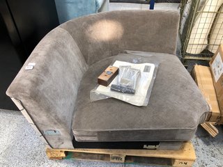 PARTIAL CORNER SOFA UNIT IN MINK BROWN FABRIC: LOCATION - D1