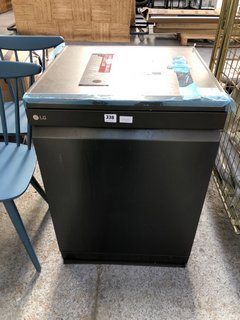 LG DISHWASHER WITH WIFI: MODEL DF455HMS - RRP £899: LOCATION - D2