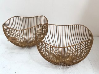 NKUKU 2 X KYO WIRE BOWL SMALL IN BRASS: LOCATION - BR