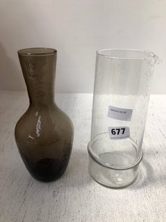 NKUKU.COM YALA HAMMERED JUG IN SMOKE BROWN & KANETI CLEAR BUBBLE CARAFE: LOCATION - CR