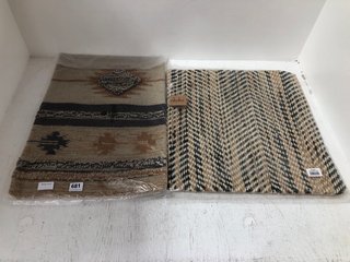 NKUKU.COM TUSSI SIA CUSHION COVER - RRP £65 & FAIYAZ JUTE & COTTON CUSHION COVER IN NATURAL & DARK BLUE - RRP £55: LOCATION - CR