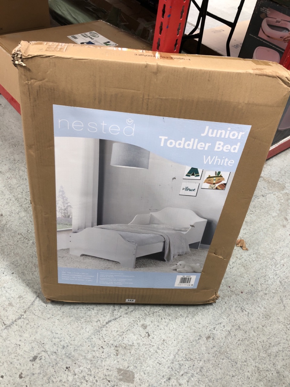 John Pye Auctions NESTED JUNIOR TODDLER BED IN WHITE