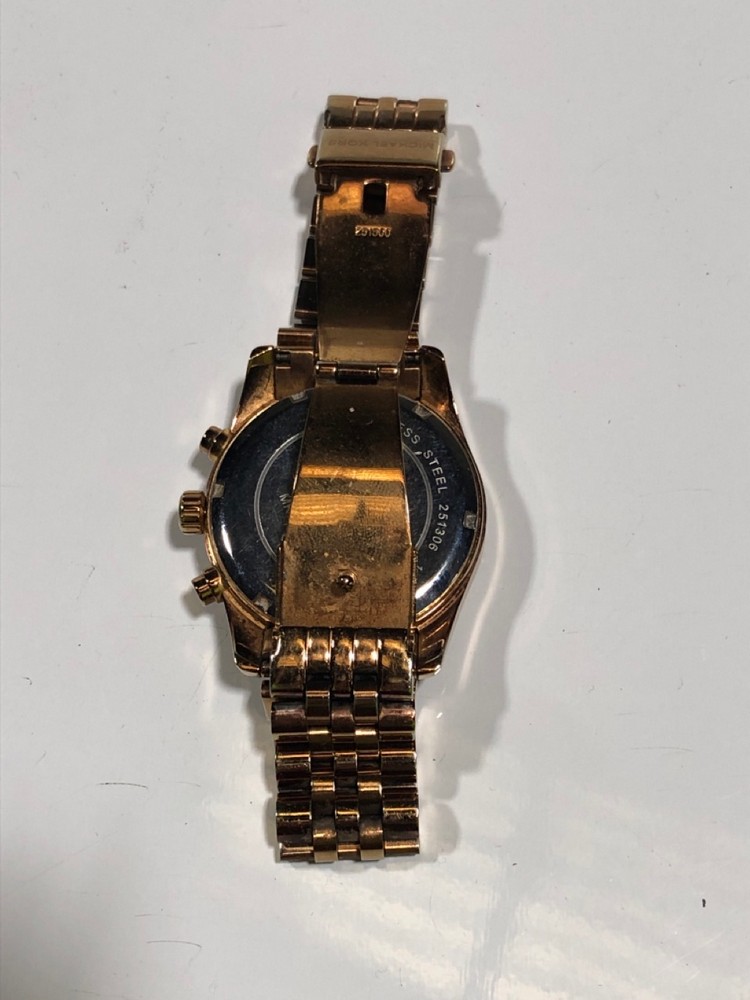 John Pye Auctions MICHAEL KORS ROSE GOLD WATCH WITH ROUND FACE 3 MINI