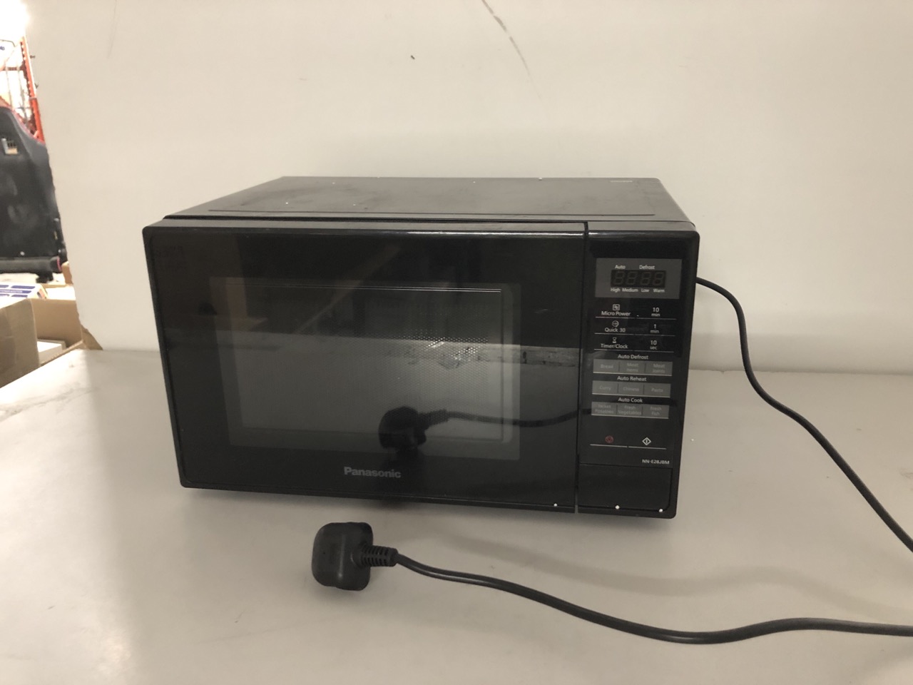 John Pye Auctions PANASONIC MICROWAVE OVEN IN BLACK MODEL NNE28JBM
