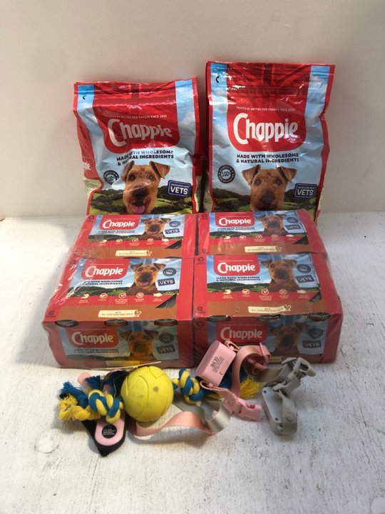 John Pye Auctions QTY OF ASSORTED PET ITEMS TO INCLUDE CHAPPIE MADE