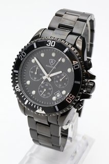 MEN'S RUCKSTUHL CHRONOGRAPH 8829 WATCH. FEATURING A BLACK DIAL AND BEZEL. DATE, W/R 3ATM. BLACK STAINLESS STEEL BRACELET: LOCATION - BOOTH TABLE