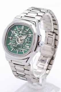 MEN'S VONLANTHEN AUTOMATIC WATCH. FEATURING A GREEN SKELETON DIAL. SILVER COLOURED BEZEL. GLASS EXHIBITION BACK CASE. W/R 3ATM. STAINLESS STEEL BRACELET: LOCATION - BOOTH TABLE