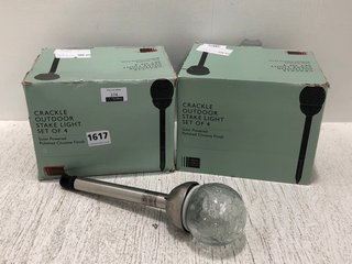JOHN LEWIS & PARTNERS 2 X SETS OF 4 CRACKLE OUTDOOR STAKE LIGHTS: LOCATION - E17