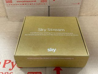 SKY IP061-EF-ANT-UKIE STREAMING BOX IN BLACK: MODEL NO OPUCK IP061 ANTH (COMES WITH BOX AND ALL ACCESSORIES) [JPTM103249]. (SEALED UNIT). THIS PRODUCT IS FULLY FUNCTIONAL AND IS PART OF OUR PREMIUM T