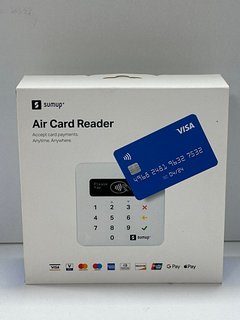 SUMUP AIR CARD READER IN WHITE: MODEL NO AIR1E205 (WITH BOX & ALL ACCESSORIES) [JPTM103466]. (SEALED UNIT). THIS PRODUCT IS FULLY FUNCTIONAL AND IS PART OF OUR PREMIUM TECH AND ELECTRONICS RANGE