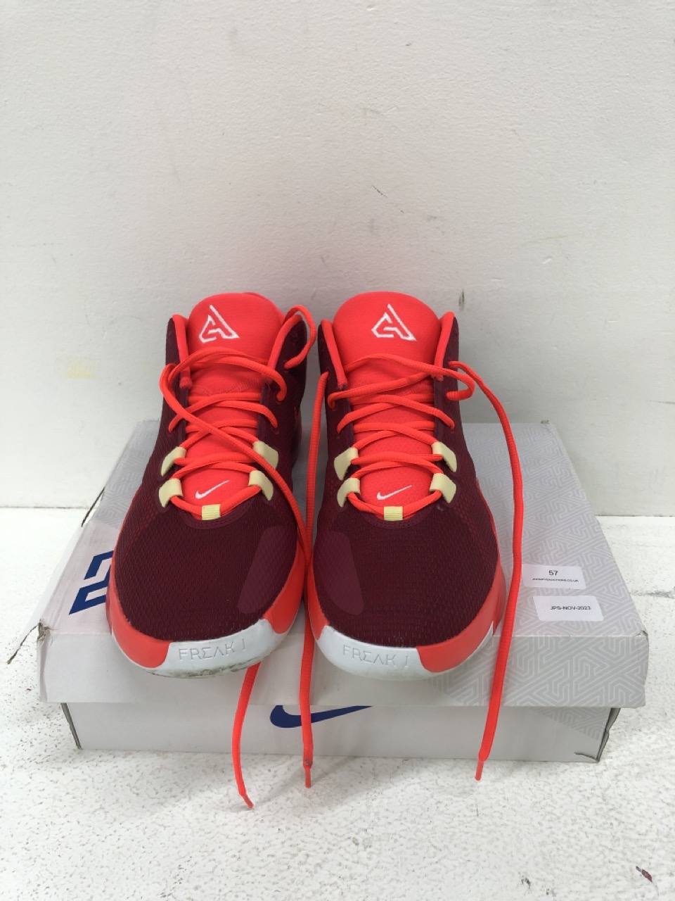 John Pye Auctions NIKE ZOOM FREAK 1 NOBLE RED BASKETBALL SHOES UK