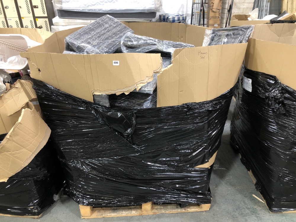 John Pye Auctions PALLET OF ASSORTED ITEMS TO INCLUDE GREY RATTAN