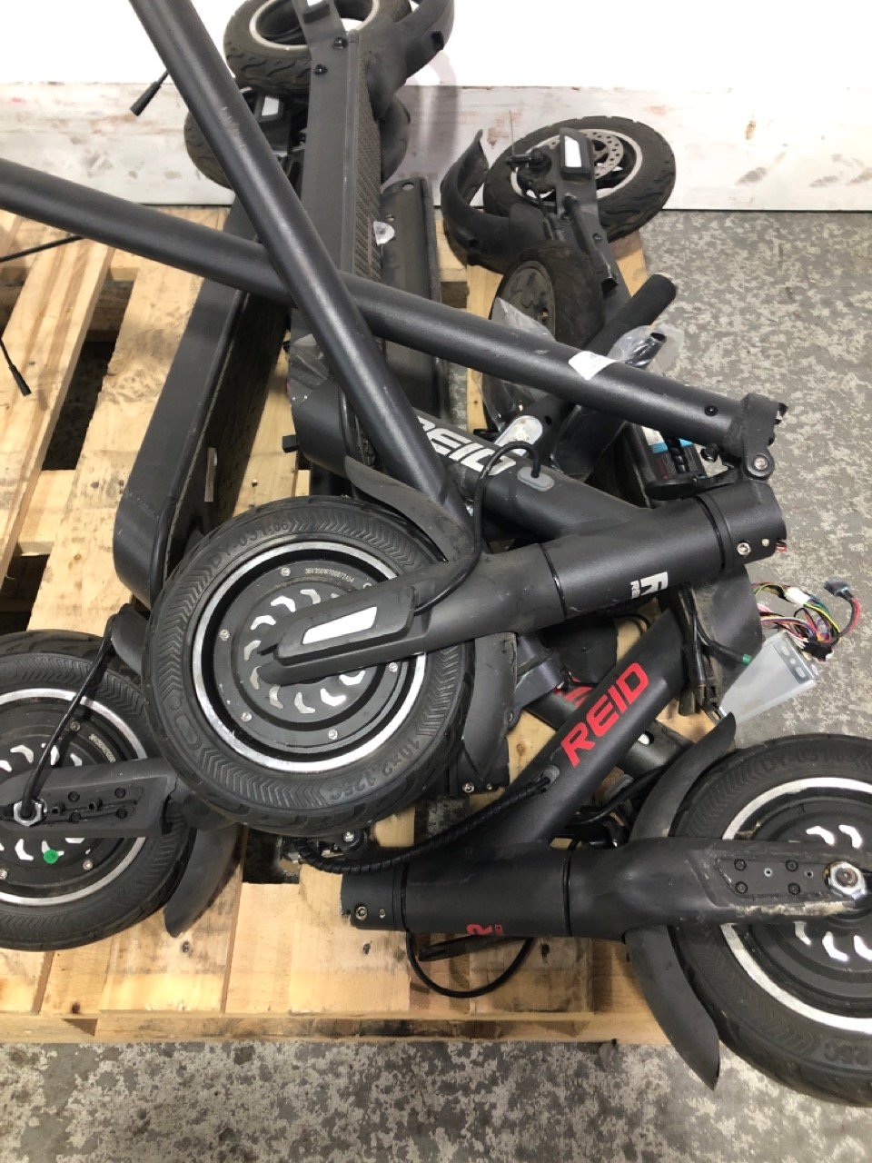 John Pye Auctions 4 X REID ELECTRIC SCOOTERS (SPARES AND REPAIRS)