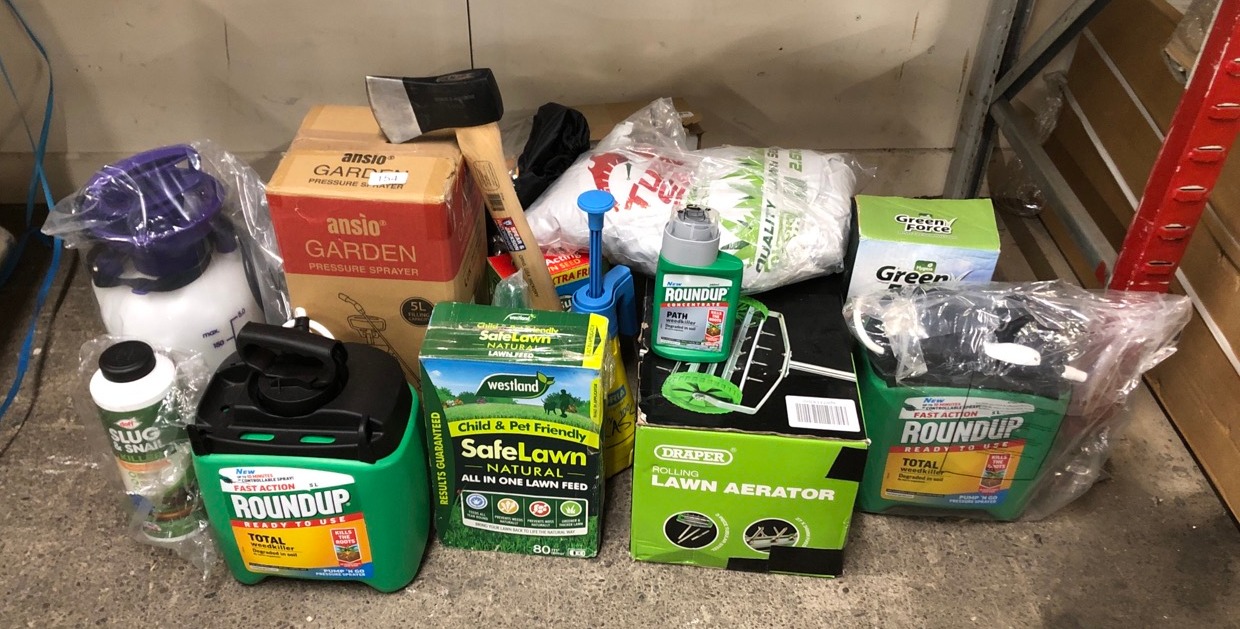 John Pye Auctions QTY OF GARDEN ITEMS TO INCLUDE ANSIO 5L GARDEN