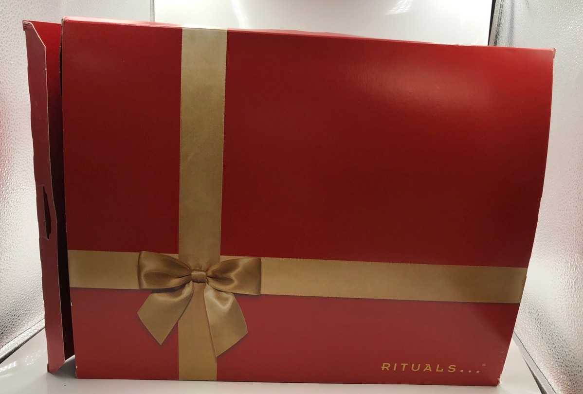 john-pye-auctions-rituals-advent-calendar-location-a-rack
