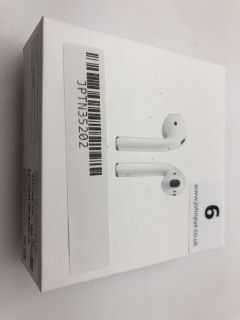 APPLE AIRPODS EARBUDS IN WHITE: MODEL NO A2032 A2031 A1602 (WITH BOX)  [JPTN35202]