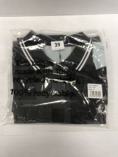 FRED PERRY POLO SHIRT IN DARK BLUE SIZE M
