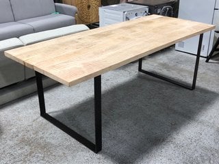 NKUKU FIA 8 SEATER MANGO WOOD DINING TABLE IN NATURAL - RRP £1400: LOCATION - A4