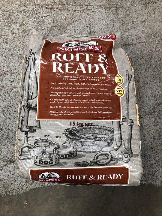 John Pye Auctions 5 X SKINNERS RUFF & READY 15KG DOG FOOD LOCATION D7