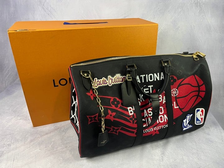 Louis Vuitton and NBA Bandouliere Keepall 55 Bag, Comes with Dust Bag and Box.  Dimensions:Approx H:30 cm W:55 cm D:25cm.