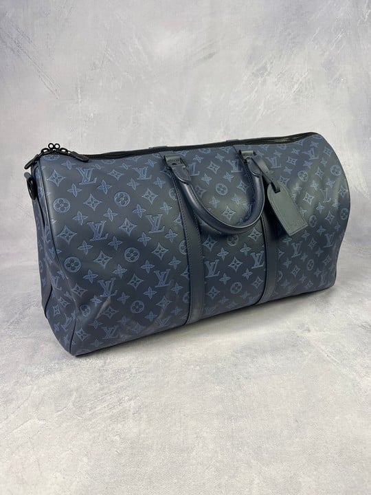 Louis Vuitton Keepall Bandouliere 50 Bag.  Dimensions:Approx H:28cm W:52 cm D:23cm.