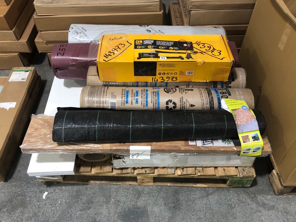 John Pye Auctions PALLET OF ASSORTED ITEMS TO INCLUDE ROUGHNECK