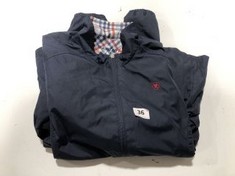 ARIAT MENS REVERSIBLE JACKET IN NAVY / WHITE / RED SIZE LARGE - RRP £109.95 (ROW 1)
