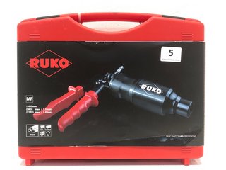 RUKO SET OF SCREW HOLE PUNCH SET WITH COMPACT MANUAL HYDRAULIC PUNCH 109009 - RRP £1285: LOCATION - A*