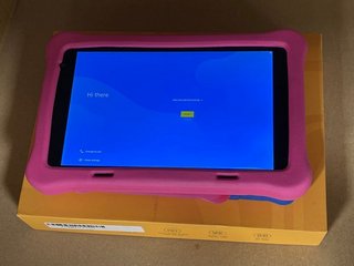 SMART LIFE WITHIN REACH 32GB TABLET WITH WIFI IN PINK: MODEL NO TK806 (WITH BOX AND MANUAL) [JPTM103008]